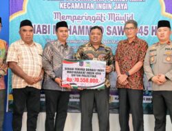 Sekda Aceh Besar Hadiri Maulid dan Terima Donasi Palestina di Kecamatan Ingin Jaya