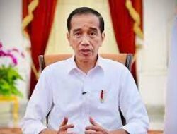 Jokowi Jawab Kritikan Anies Soal Gaji TNI Jarang Naik: Tergantung Fiskal