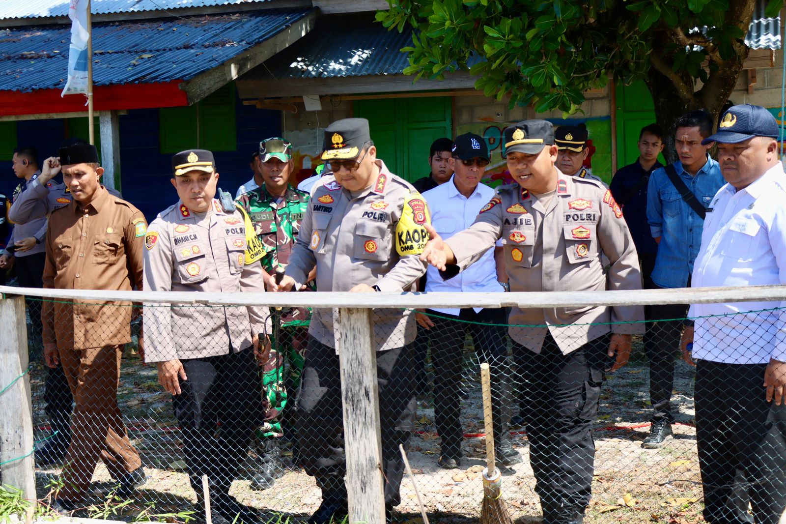 Sekdakab Aceh Besar Dampingi Kapolda ke Pulo Aceh