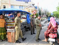 Satpol PP dan WH Aceh Besar Pantau Pedagang Takjil di Lambaro
