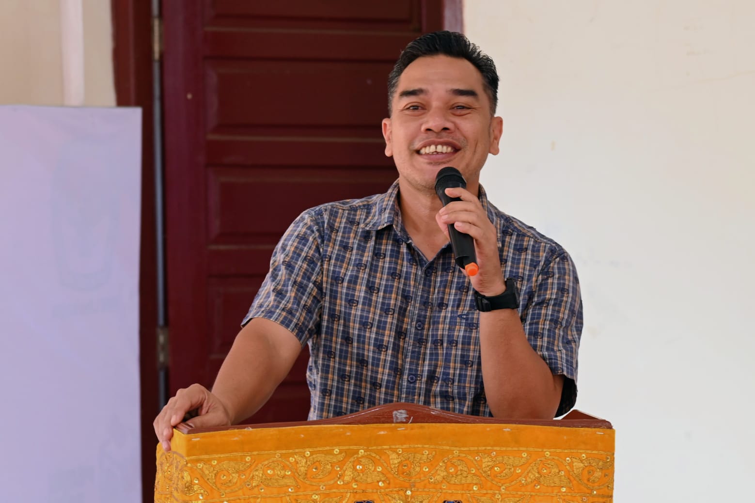 Hadiri Musrenbang di Lhoknga, Anggota DPRK Aceh Besar Abdul Mucthi Soroti Pentingnya Pembangunan Wilayah Pesisir