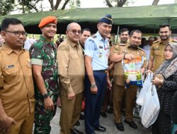 Danlanud SIM dan Pj Bupati Aceh Besar Gelar Bazar Pangan Murah