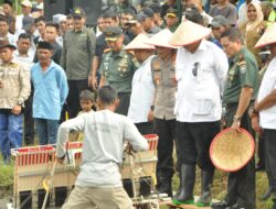 Pj Bupati Aceh Besar Dampingi Pj Gubernur Hadiri Gerakan Tanam Antisipasi Darurat Pangan