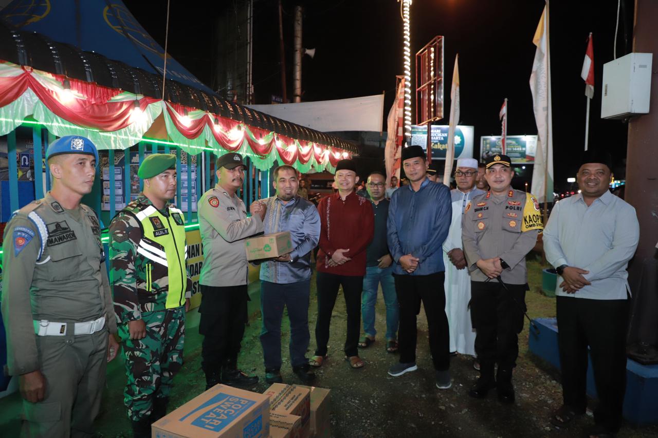 Tinjau Pos Pengamanan Lebaran 2024, Pj Bupati Iswanto Minta Pemudik Berhati-Hati Berkendara