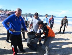 Program Satu Jam Pungut Sampah Terus Berlanjut