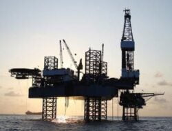 The Fed Bikin Galau, Harga Minyak Kompak Turun