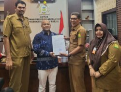 Ketua DPRK Terima Dokumen LKPJ Bupati Aceh Besar Tahun 2023