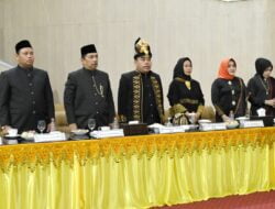 Mantan Ketua DPRK dan Wali Kota Hadiri Paripurna HUT ke 819 Kota Banda Aceh