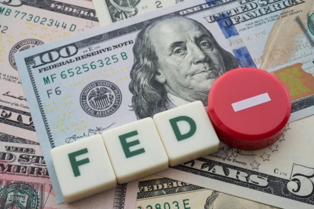 Mata uang Dollar dan Yen