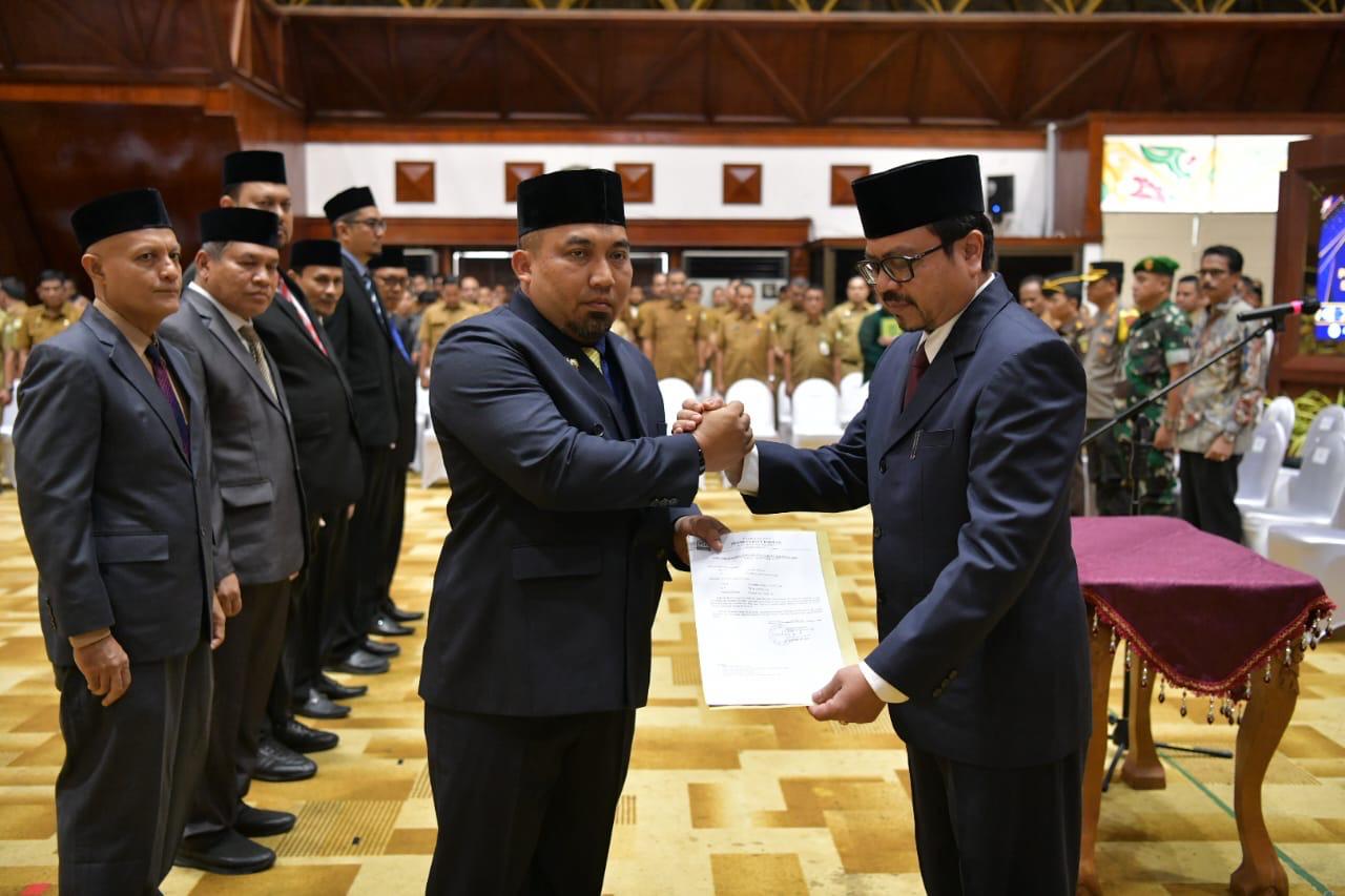 Mutasi Jabatan, Karo Adpim Setda Aceh Dilantik Menjadi Kepala DPMPTSP