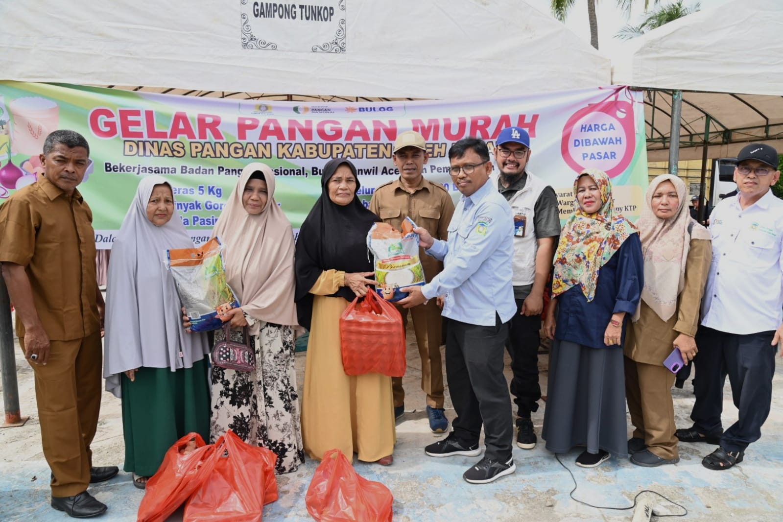 Kembali Gelar Pangan Murah, Pemkab Aceh Besar Banjir Pujian dari Warga