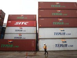 Perang di Timteng & Rupiah Anjlok Bikin Ekspor RI Tembus US$19,6 M