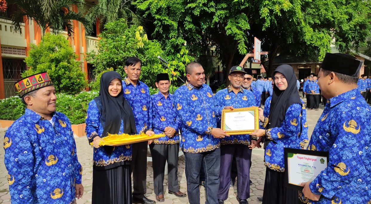 Peringati Hari Lahir Pancasila, 25 PNS Kemenag Aceh Besar Terima Satya Lancana dari Presiden