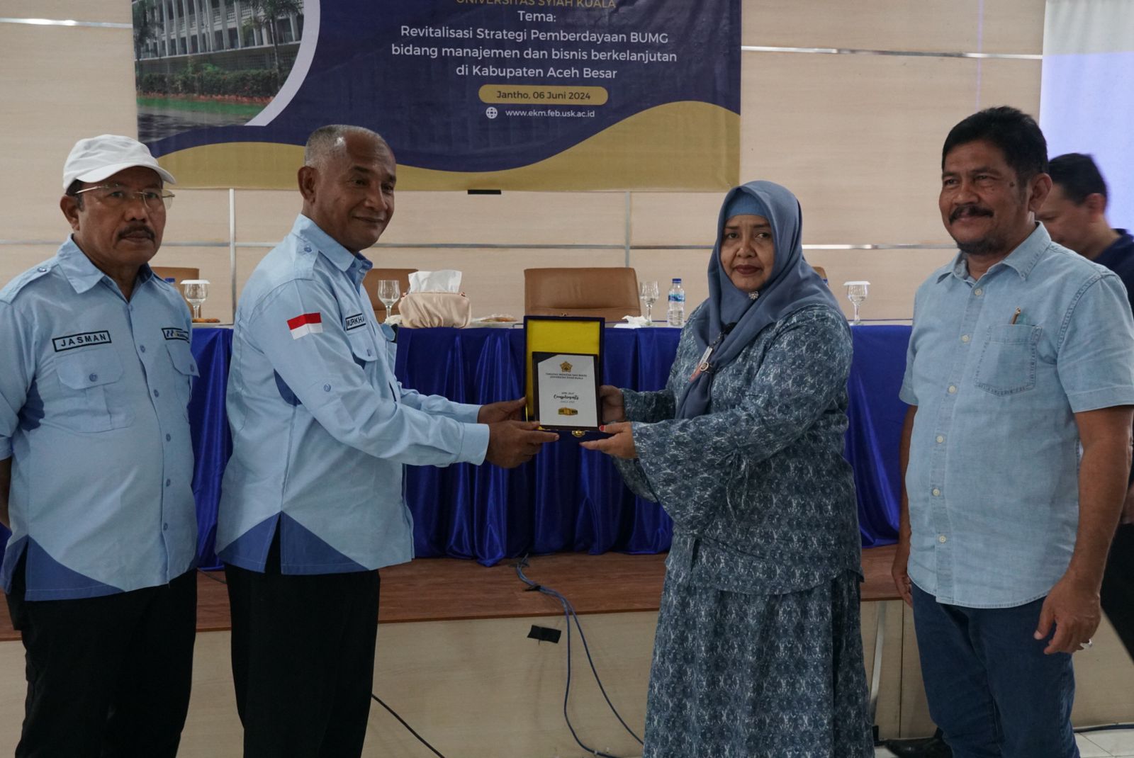 Kepala Bappeda Aceh Besar Terima Tim FEB USK