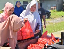 Jelang Idul Adha 1445 H, Warga Lhoong Padati Gelaran Pangan Murah Pemkab Aceh Besar