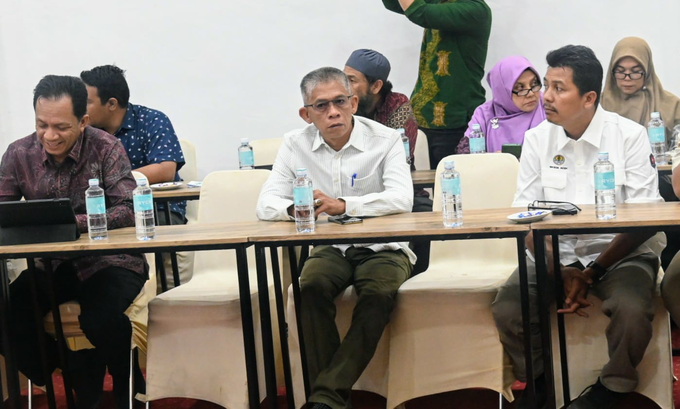 Wakili Pj Bupati, Kepala DLH Aceh Besar Ikuti Rapat Penanggulangan Konflik Satwa Liar di Provinsi Aceh