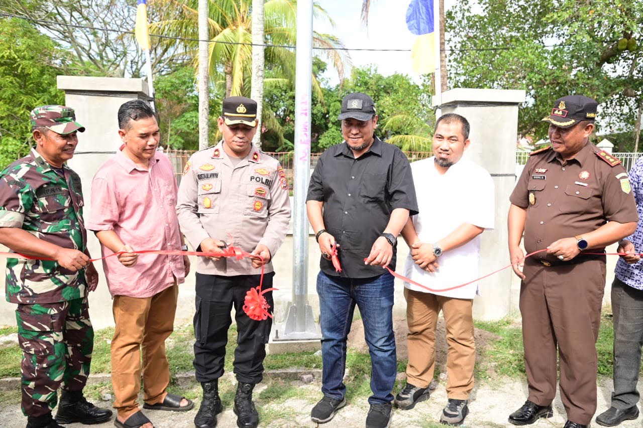 Anggota DPRK Aceh Besar Abdul Mucthi Turut Resmikan Sumur Berkah Adhyaksa di Lampuuk