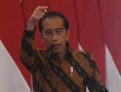 Jokowi Resmikan Investasi Ekosistem Baterai dan Kendaraan Listrik Rp 160 Triliun