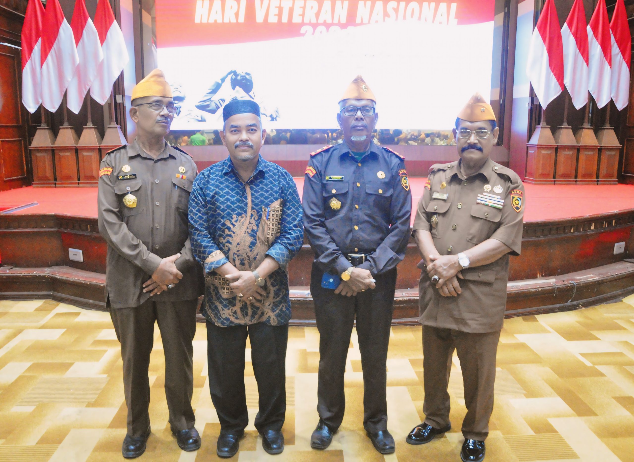 Wakili Pj Bupati, Asisten II Sekda Aceh Besar Hadiri Peringatan Hari Veteran ke-75 di Banda Aceh