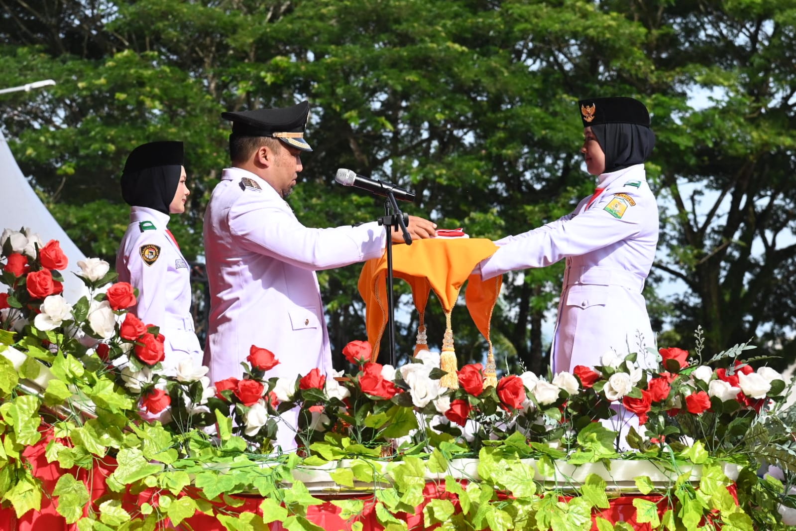 Pj Bupati Iswanto Irup Peringatan HUT ke-79 RI di Kota Jantho