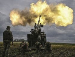 Rusia Serang Ukraina dengan 200 Rudal, 7 Orang Tewas dan Jaringan Listrik Hancur