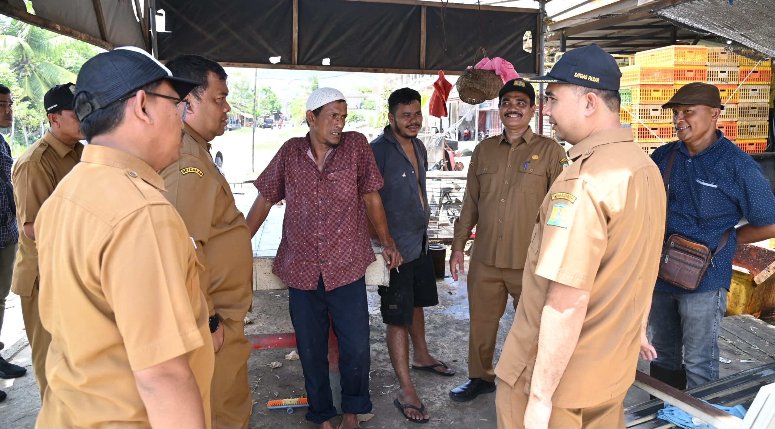 IPH Kebutuhan Pokok Naik, Sekda Aceh Besar Tinjau Pasar lnduk Lambaro