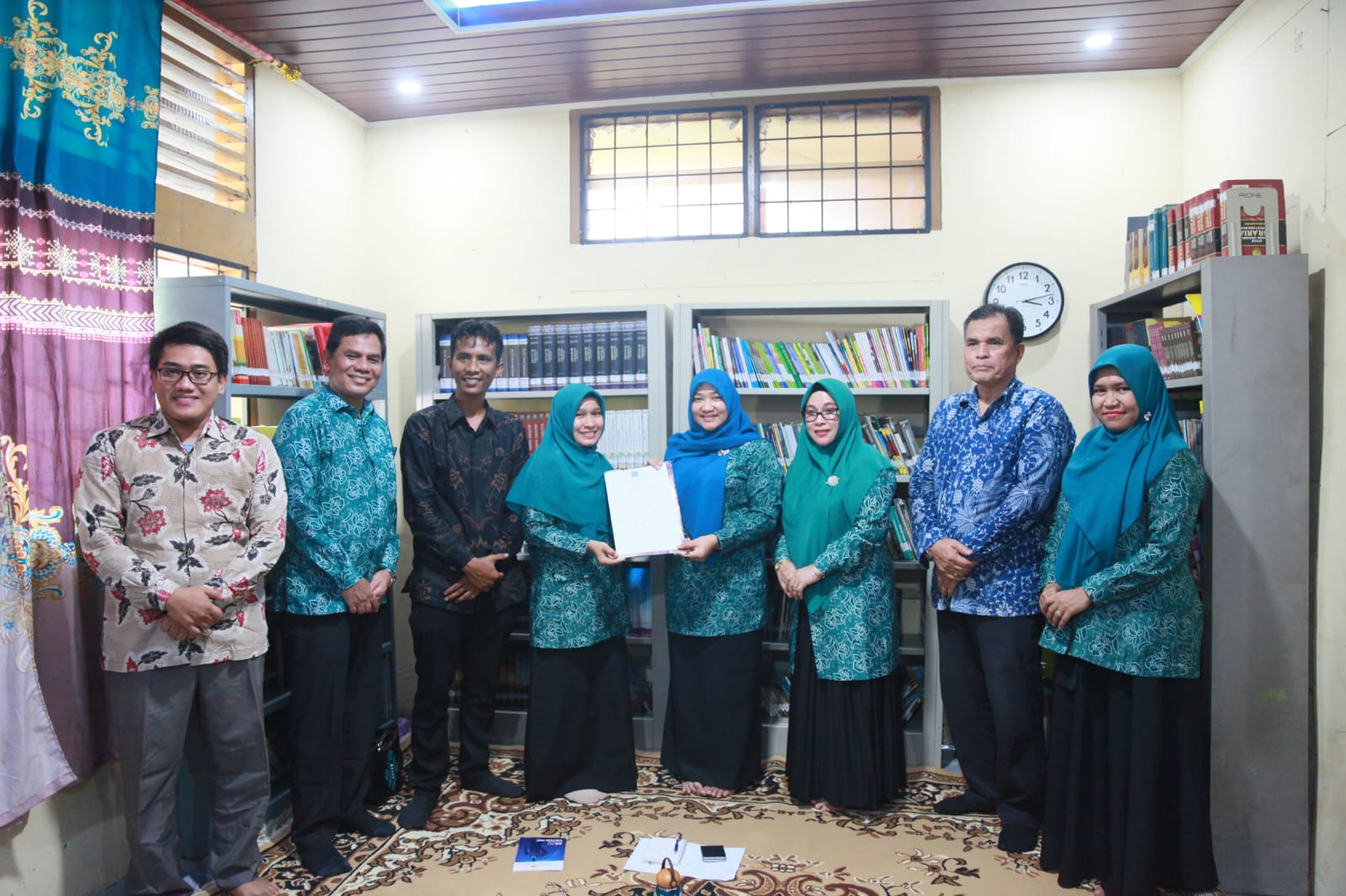 Pj Ketua TP PKK Cut Rezky Kunjungi Gampong Juara Gelari Pelangi Aceh Besar