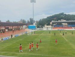 Sengit Perebutan Tiket Semifinal Sepakbola PON XXI. Malam Ini Aceh Kontra Sulteng