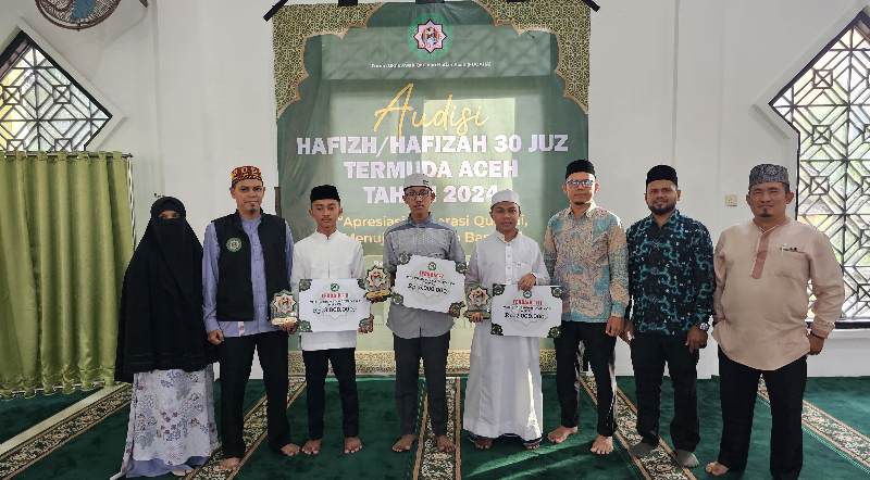 Santri Dayah MUQ Pagar Air Aceh Terpilih Hafizh 30 Juz Termuda Aceh