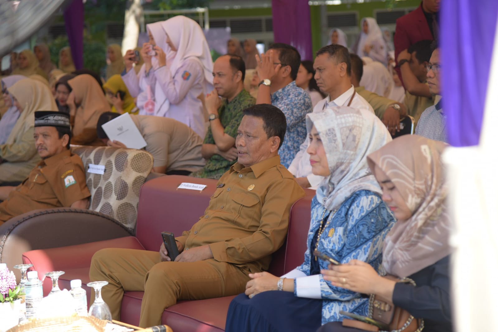 Staf Ahli, Wakil Pj Bupati Aceh Besar Hadiri Pembukaan REALISTIG VI SMAN 3 Banda Aceh