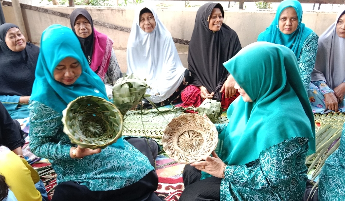 TP PKK Aceh Besar Kunjungi Rumah Dilan Gelari Pelangi Reuhat Tuha Sibreh