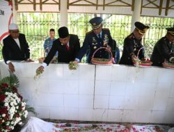 Peringati Hari Pahlawan ke-79, Pemkab Aceh Besar Ziarahi Makam Panglima Polem