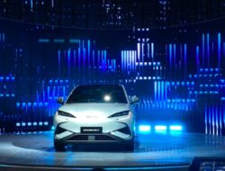 ‘Pembunuh’ Tesla Rilis SUV Listrik, Jangan Kaget Harganya Segini