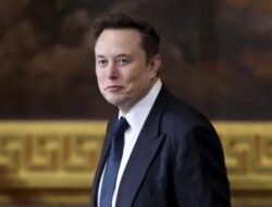 Elon Musk: Amerika Bakal Bangkrut!