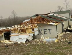 Setidaknya 34 Orang Tewas Setelah Tornado Dahsyat Terjang Beberapa Negara Bagian AS