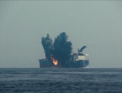 Boncos Gegara Laut Merah Membara, 75% Kapal AS Putar Arah ke Afrika