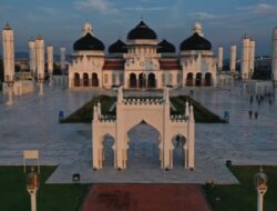 Pesona dan Sejarah Panjang Masjid Raya Baiturrahman Banda Aceh