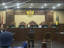 Tom Lembong Didakwa Rugikan Negara Rp578 Miliar di Kasus Impor Gula