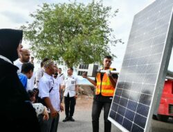 Dinas Pariwisata Banda Aceh Pasang 27 Lampu Tenaga Surya di Kawasan Wisata Ulee Lheue