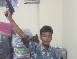 Viral Pria Acungkan Pistol saat Konvoi Suporter di Bekasi, Ternyata Positif Sabu