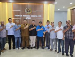 Silaturahmi ke PWI, Kadiskes Aceh Paparkan Berbagai Isu Terkini tentang Kesehatan