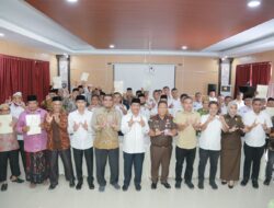 Ketua DPRK dan Wakil Bupati Aceh Besar Ajak Masyarakat Berdayakan Tanah Wakaf