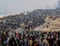 Ribuan Warga Palestina Kembali ke Gaza Usai Gencatan Senjata, Pasukan Israel Mulai Mundur