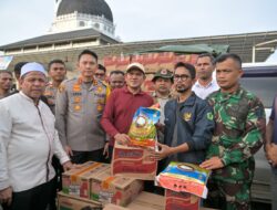 Wagub Aceh Salurkan Bantuan Masa Panik ke Pidie dan Pidie Jaya