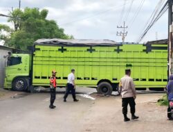 Cegah Macet, Dishub Banda Aceh Lakukan Pengaturan Lalu Lintas di Lamdom Akibat Truk Tronton Rusak Gardan