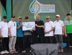 Akhiri Rangkaian Uroe Lahe Aceh Besar, Sekda Resmi Tutup Pameran Pembangunan dan Expo UMKM 2025