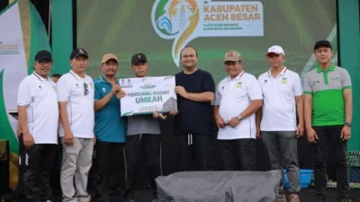 Akhiri Rangkaian Uroe Lahe Aceh Besar, Sekda Resmi Tutup Pameran Pembangunan dan Expo UMKM 2025