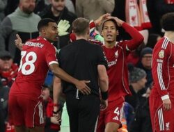 Klasemen Liga Inggris: Jarak Liverpool dengan MU Melebar