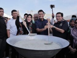 Wali Kota Banda Aceh Buka Peukan Raya Ramadan di Eks Lahan Pasar Aceh