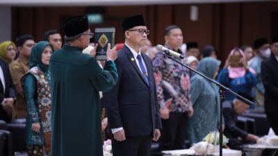 Prof Mirza Tabrani Resmi Jadi Rektor Baru USK
